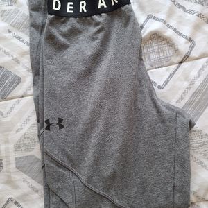 Under armour leggings
